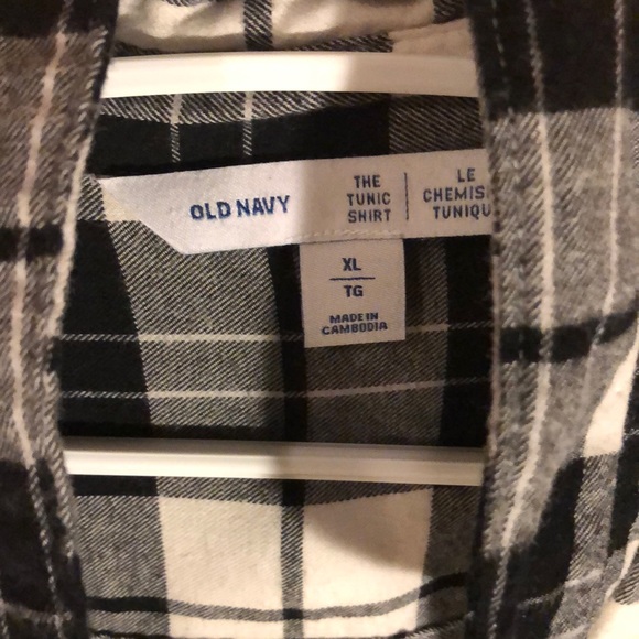 Ladies button up tunic - Picture 2 of 3